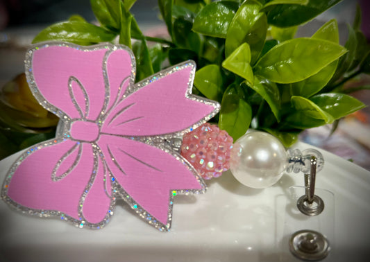 Bow Badge Reel